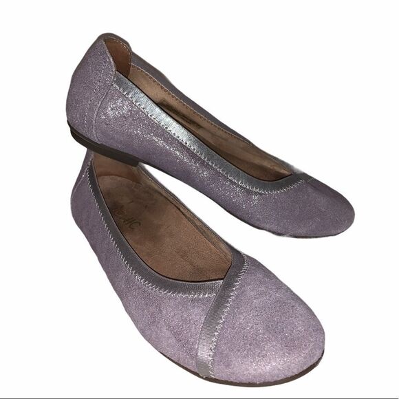 Vionic Caroll Flat Size 6 - Picture 2 of 6